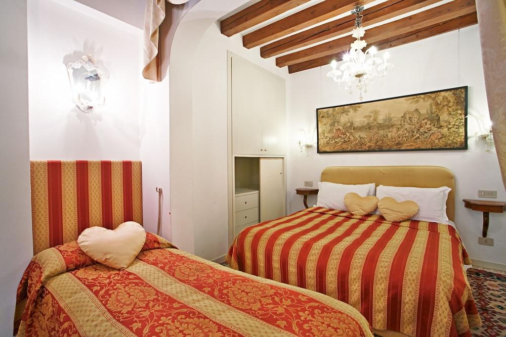 Hotel San Luca Venezia Exteriör bild
