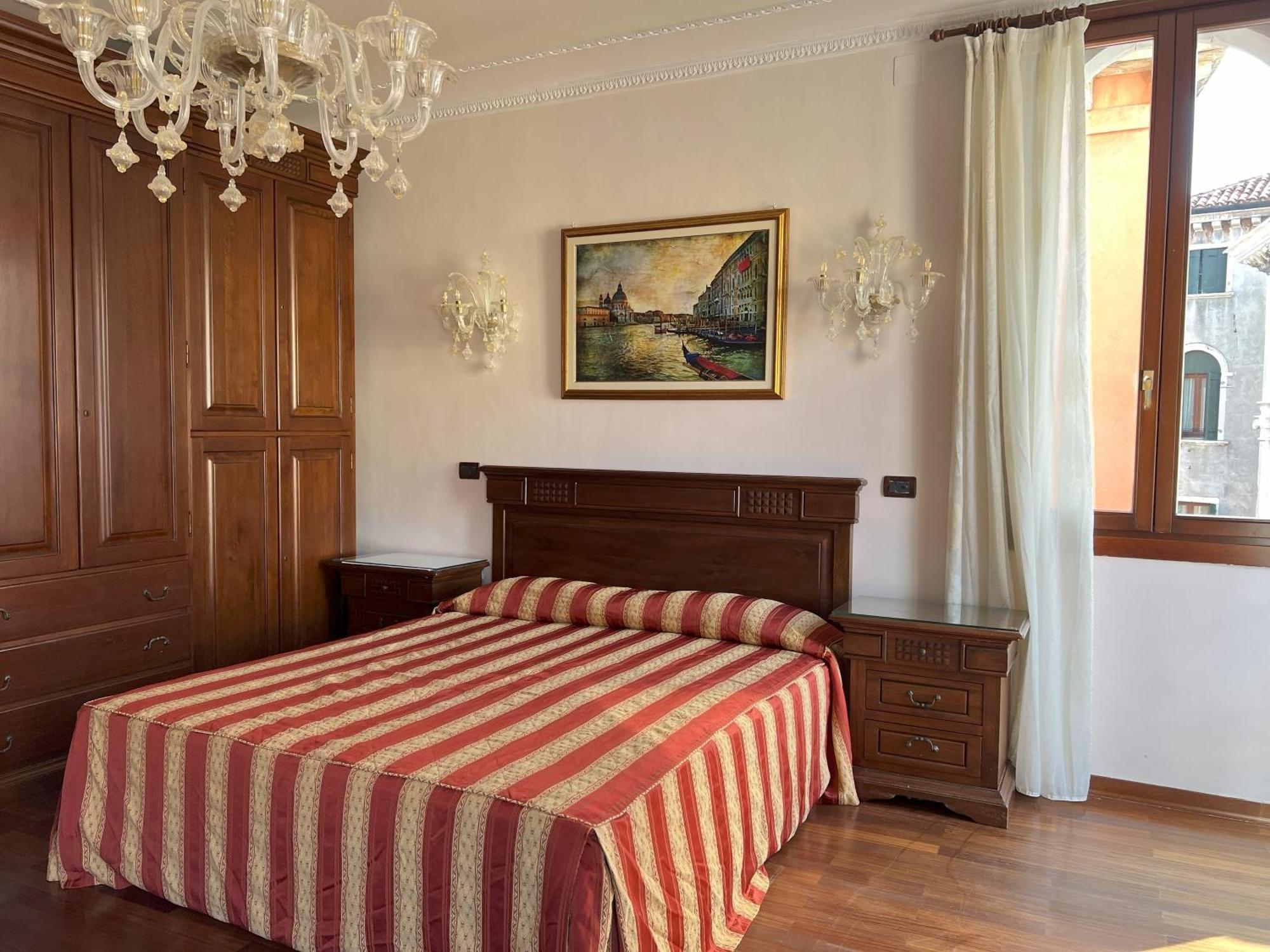 Hotel San Luca Venezia Exteriör bild